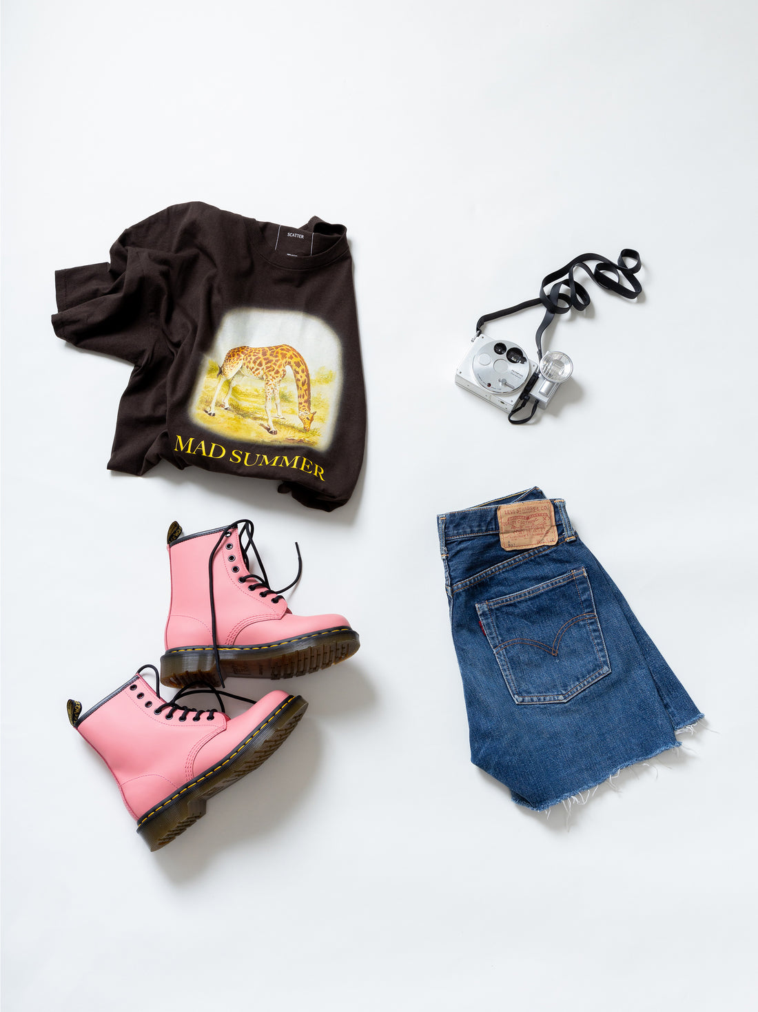 MADSUMMER GIRAFFE TEE